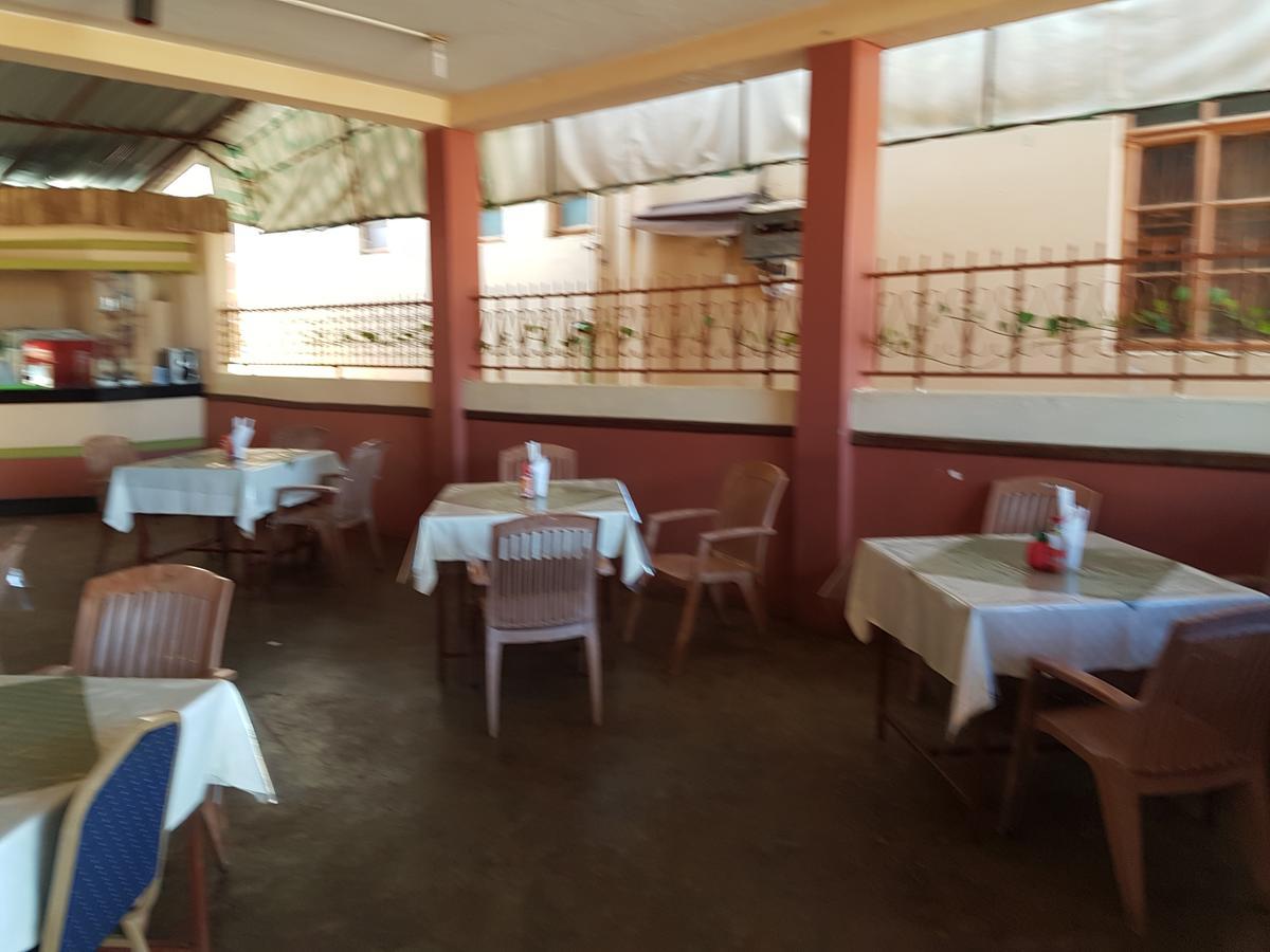 Melvic Inn كيزيمو المظهر الخارجي الصورة